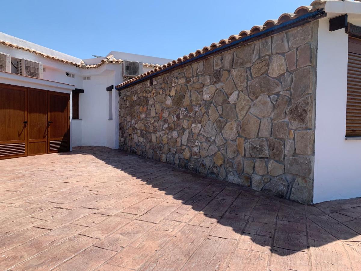 Apartamentos Villa Pirata Tarifa Luaran gambar