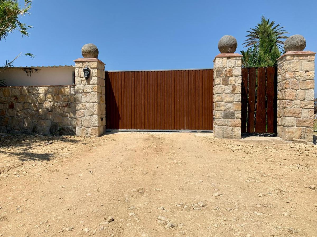 Apartamentos Villa Pirata Tarifa Luaran gambar